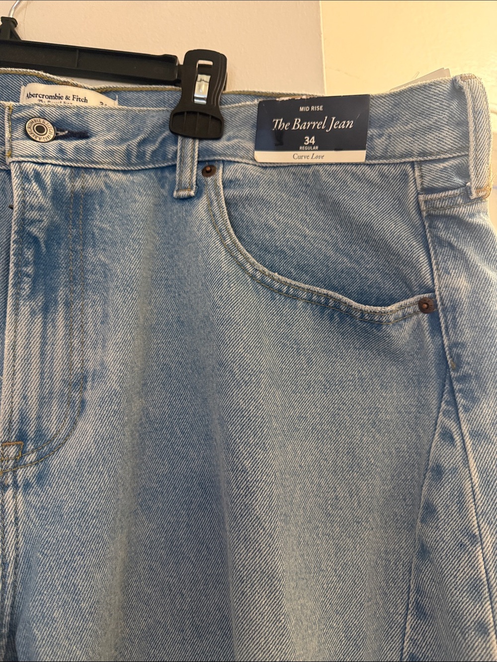Abercrombie Curve Love  Mid Riae The Barrell Jean NWT - Picture 4 of 5